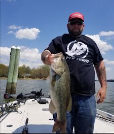 chesapeake-bay-bass-fishing-report-april-28th-2018-b.jpg